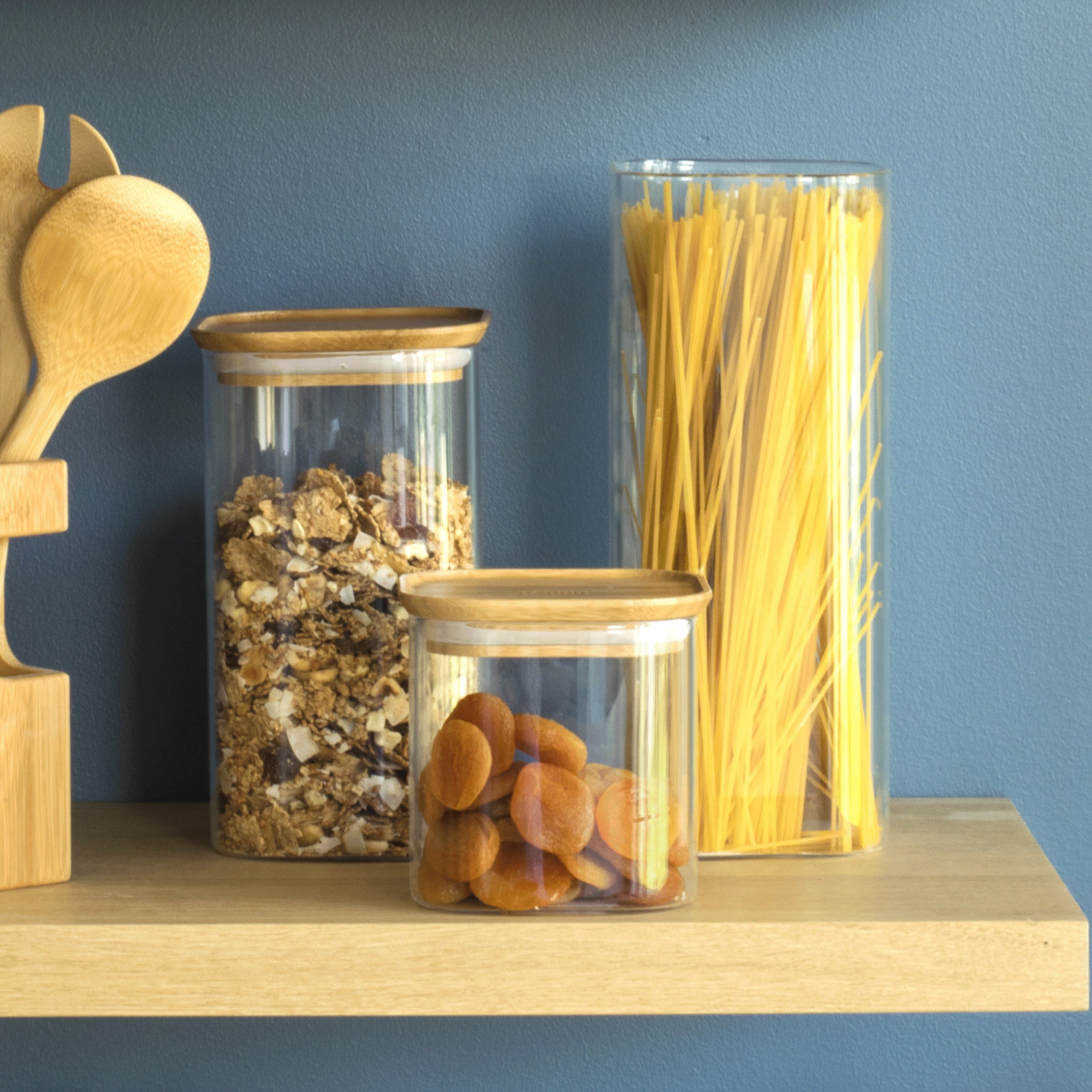 Glass Storage Canister With Bamboo Lid 2.2 Litre - Image 3